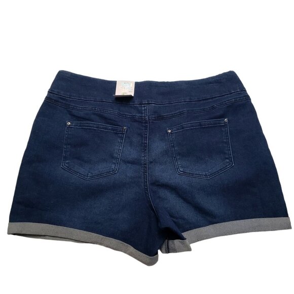 Time and Tru Women’s Blue Dark Denim 5” Pull On Shorts Size XXL/2XG (20) - Picture 2 of 5